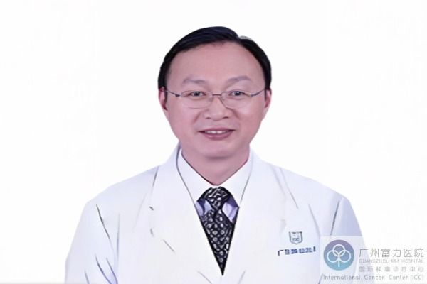 鲁伟群.jpg